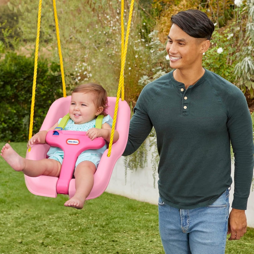 Snug 'n Secure Pink Swing with Adjustable Straps