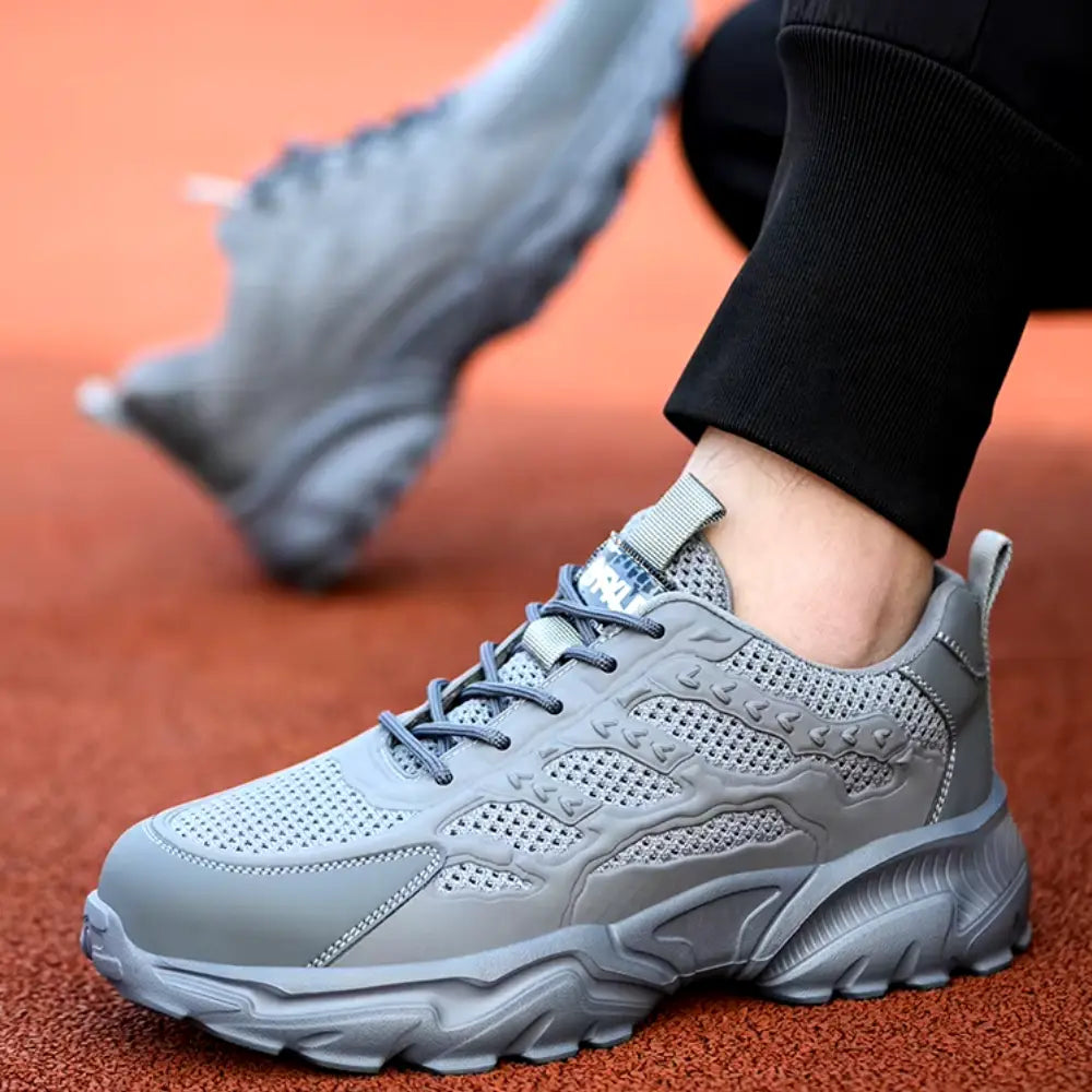 Gouike Lightweight Safety Shoes