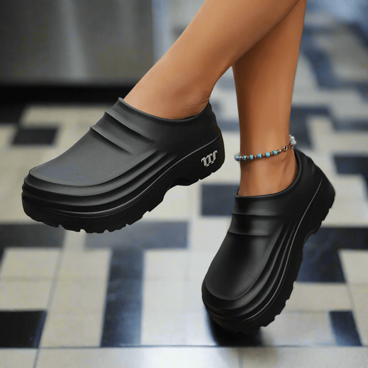 Orthopedic Waterproof Clogs With Shock Absorption