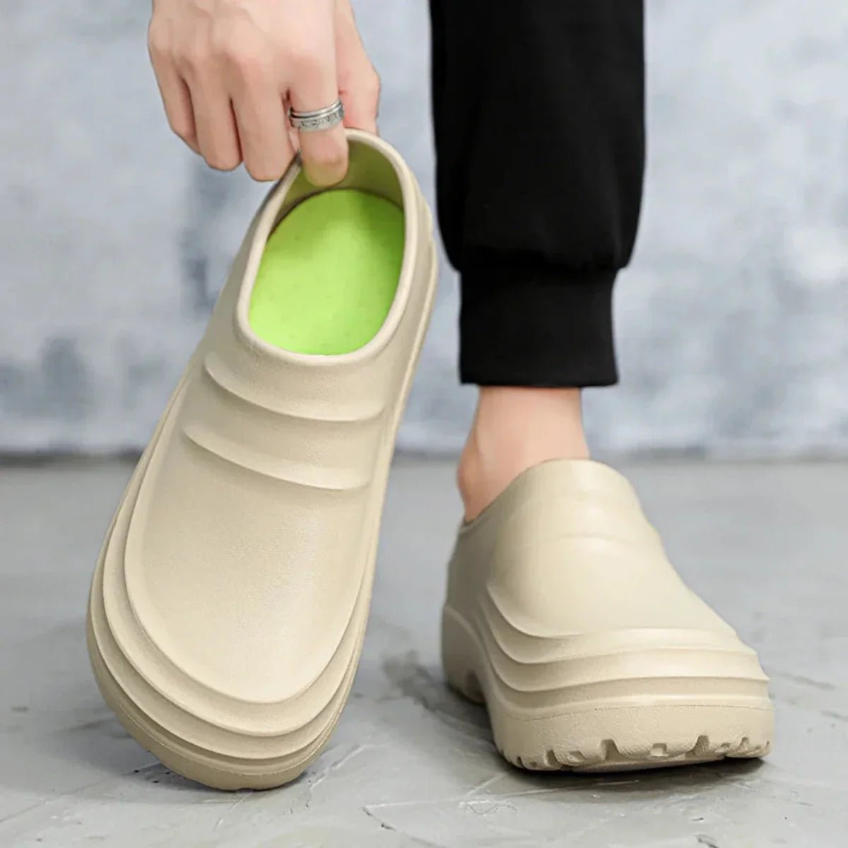 Orthopedic Waterproof Clogs With Shock Absorption