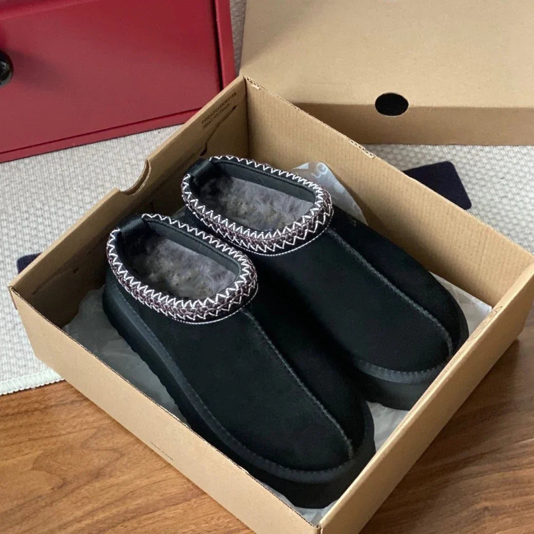 Women's Ultra Mini Platform Boots with Fur Lining – Stylish Ankle Booties for Winter