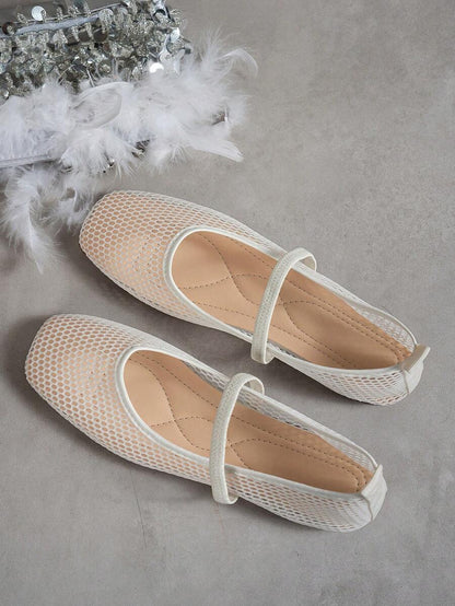Helen | Comfortable Slip-On Lace Mesh Hollow Flat Shoes
