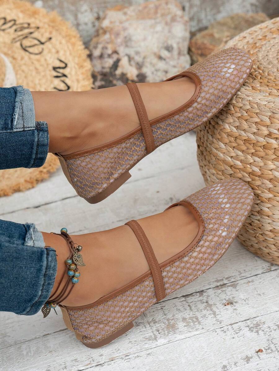 Helen | Comfortable Slip-On Lace Mesh Hollow Flat Shoes