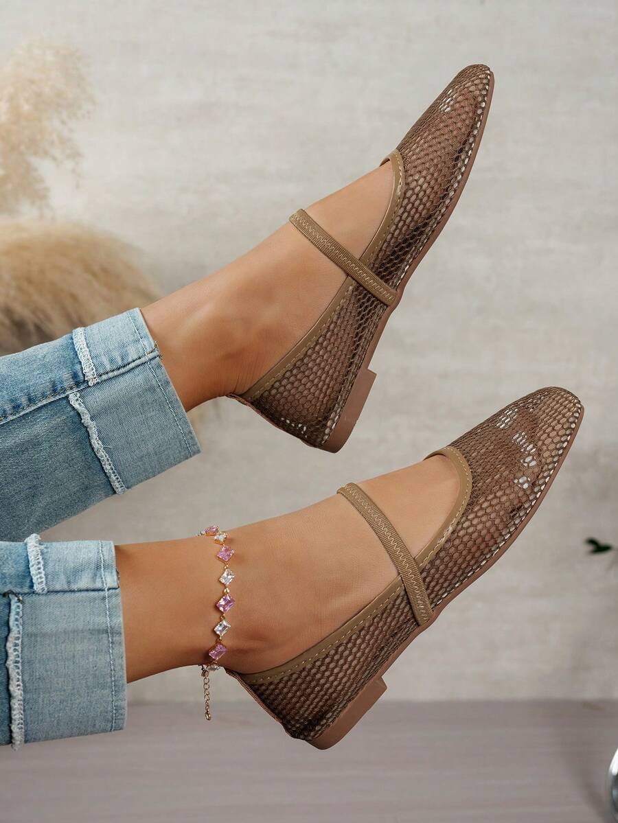 Helen | Comfortable Slip-On Lace Mesh Hollow Flat Shoes