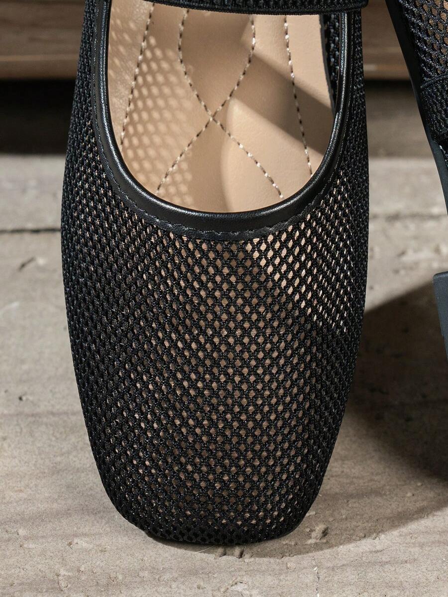 Helen | Comfortable Slip-On Lace Mesh Hollow Flat Shoes