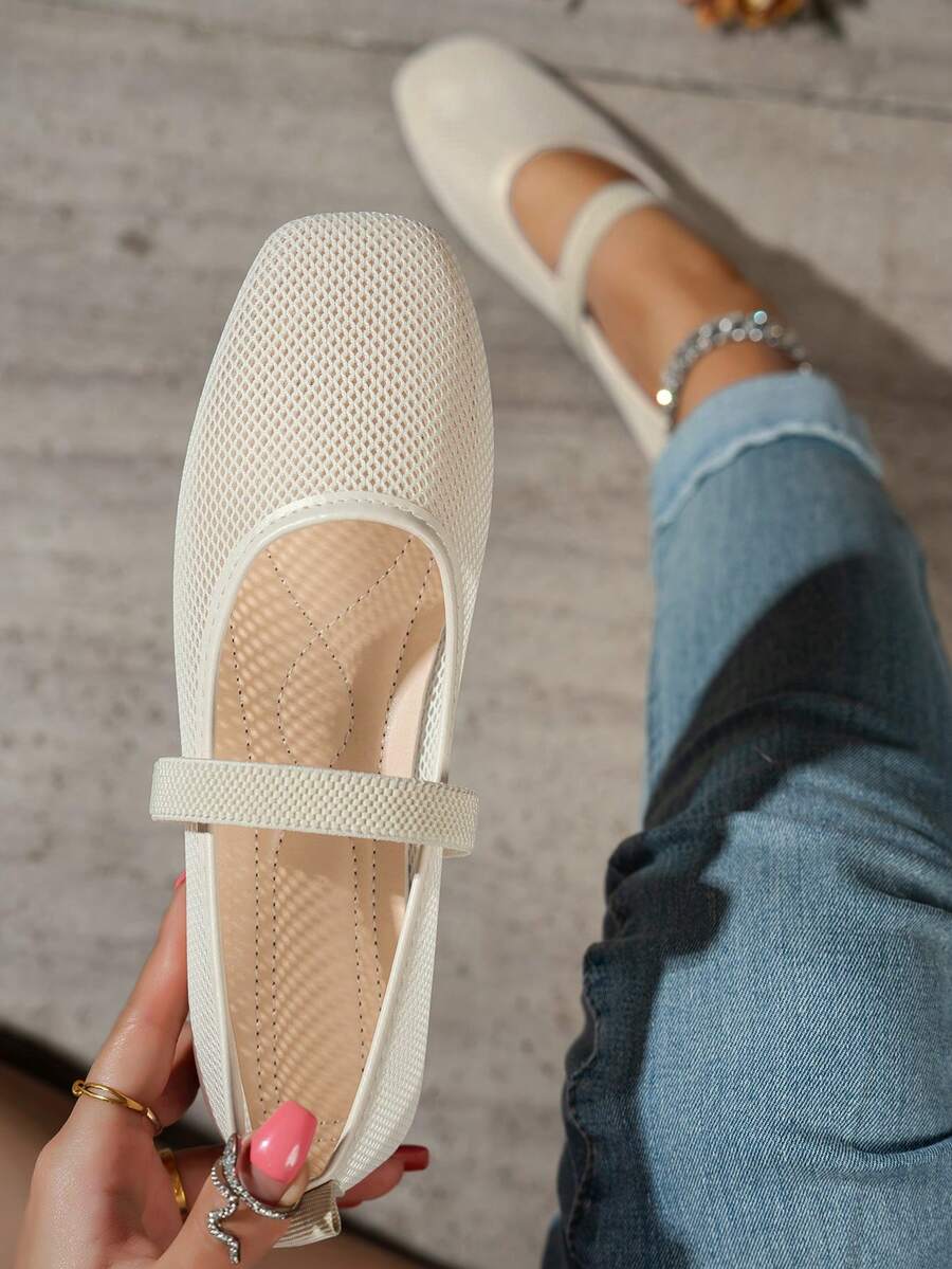 Helen | Comfortable Slip-On Lace Mesh Hollow Flat Shoes