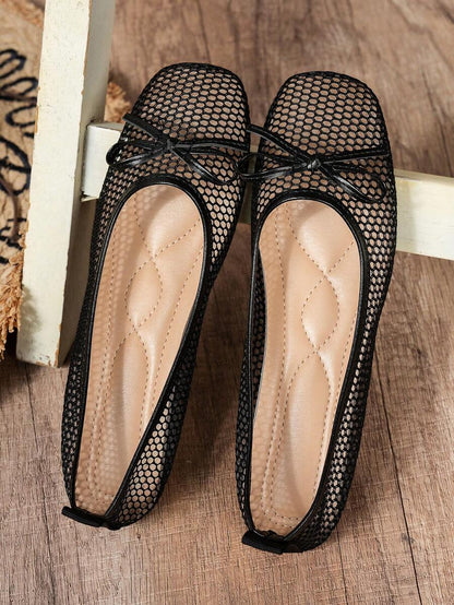 Helen | Comfortable Slip-On Lace Mesh Hollow Flat Shoes