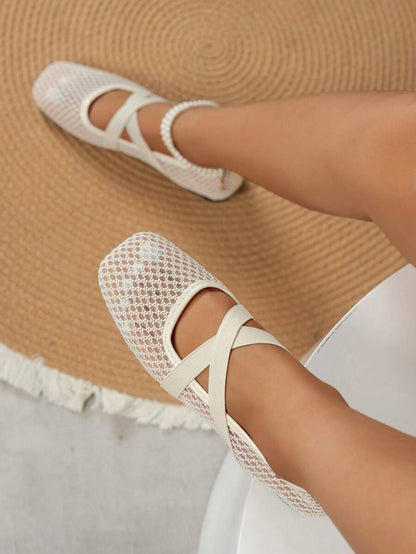 Helen | Comfortable Slip-On Lace Mesh Hollow Flat Shoes