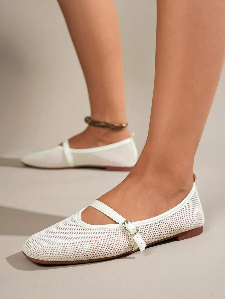 Helen | Comfortable Slip-On Lace Mesh Hollow Flat Shoes