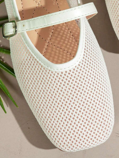 Helen | Comfortable Slip-On Lace Mesh Hollow Flat Shoes