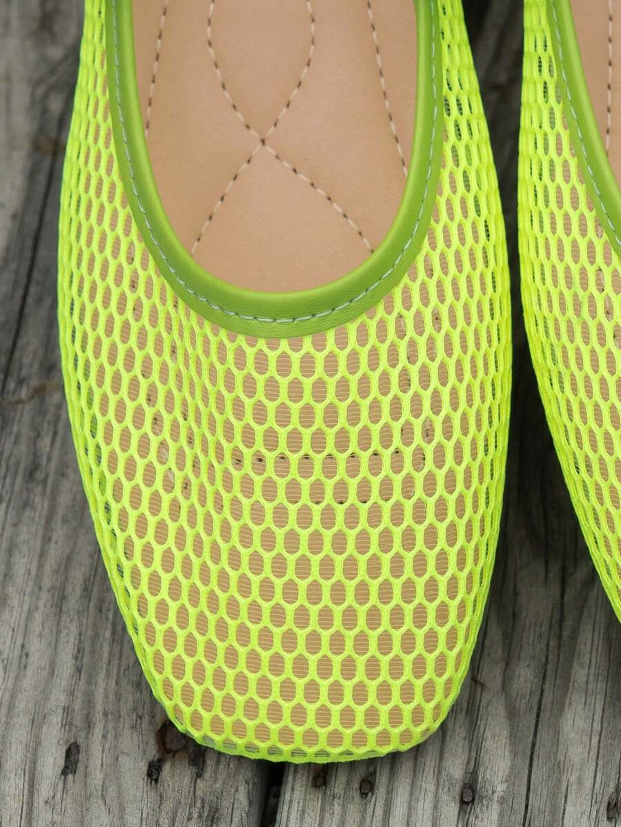 Helen | Comfortable Slip-On Lace Mesh Hollow Flat Shoes