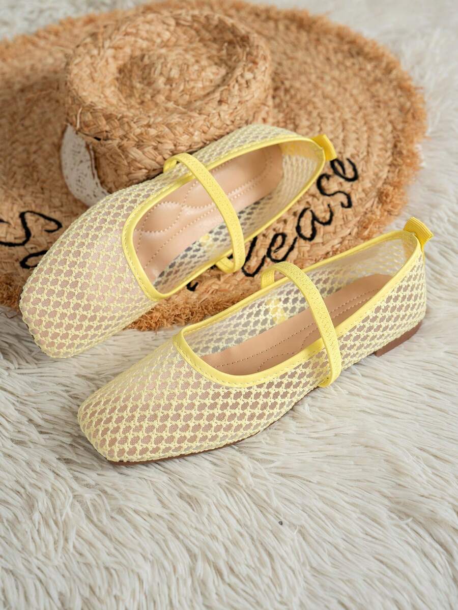 Helen | Comfortable Slip-On Lace Mesh Hollow Flat Shoes