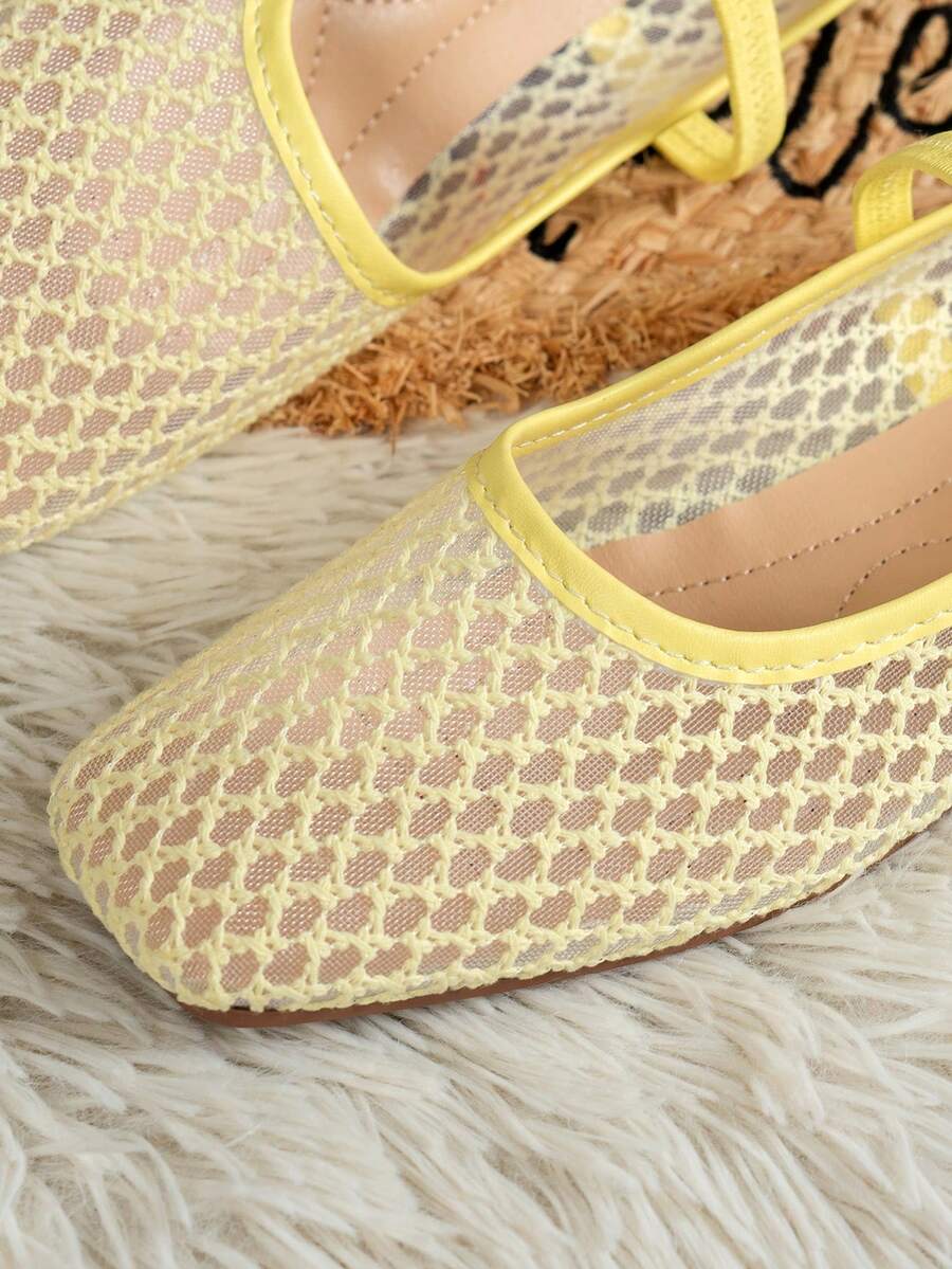 Helen | Comfortable Slip-On Lace Mesh Hollow Flat Shoes