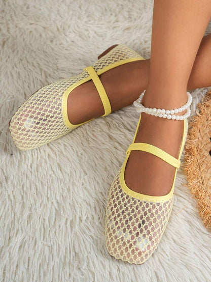Helen | Comfortable Slip-On Lace Mesh Hollow Flat Shoes