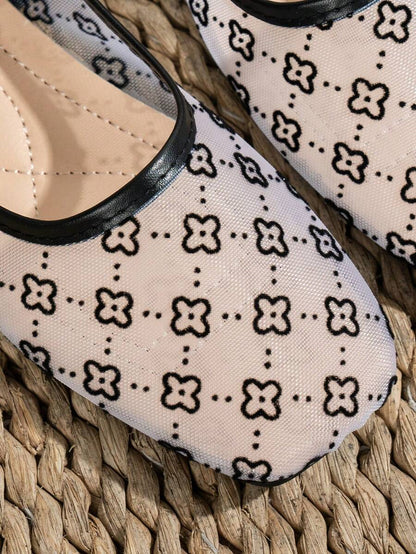 Helen | Comfortable Slip-On Lace Mesh Hollow Flat Shoes