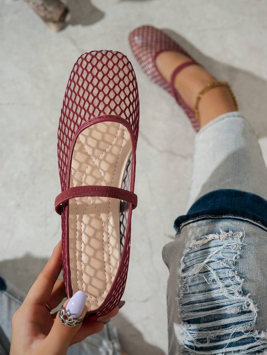 Helen | Comfortable Slip-On Lace Mesh Hollow Flat Shoes
