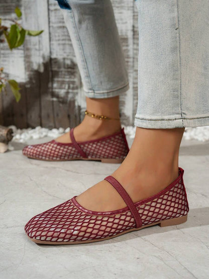 Helen | Comfortable Slip-On Lace Mesh Hollow Flat Shoes