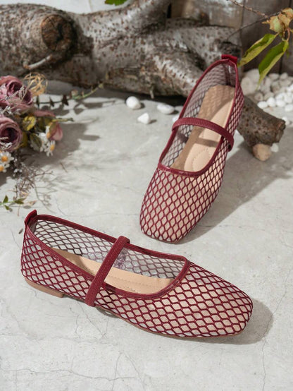 Helen | Comfortable Slip-On Lace Mesh Hollow Flat Shoes