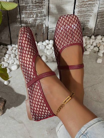 Helen | Comfortable Slip-On Lace Mesh Hollow Flat Shoes