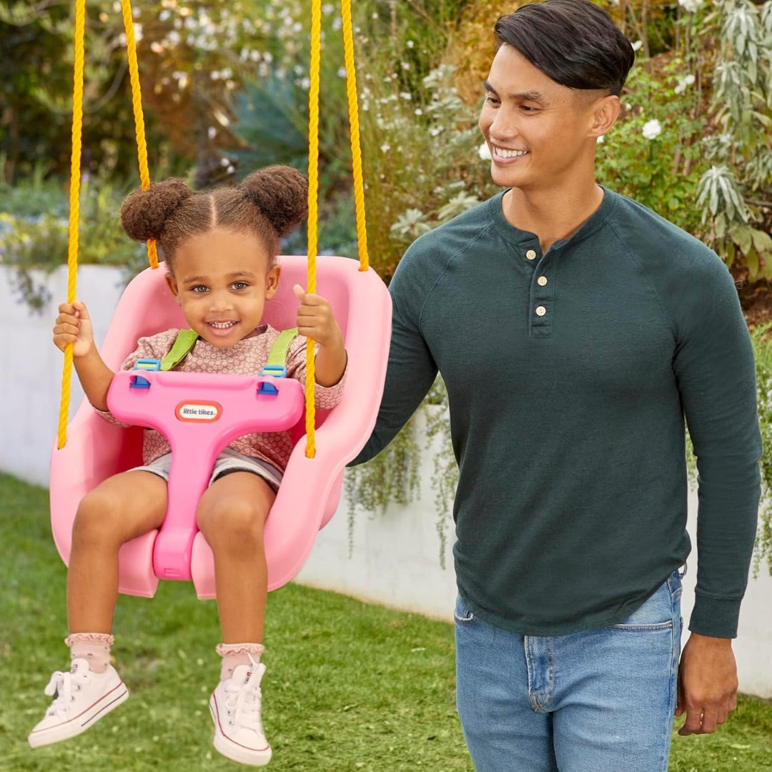 Snug 'n Secure Pink Swing with Adjustable Straps