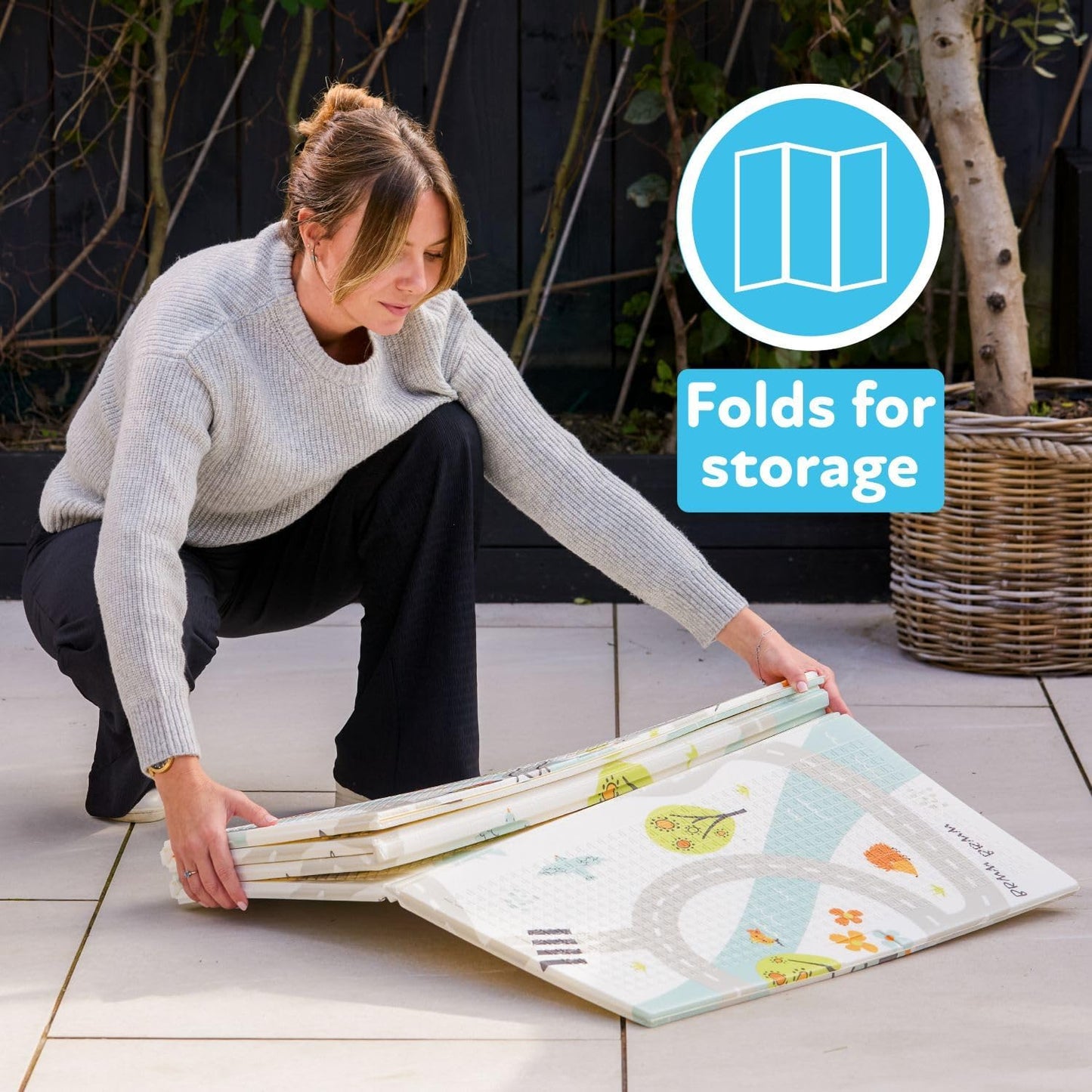 Nuby Foldable Reversible Play Mat - Easy Clean | Reversible | Waterproof | Suitable from Birth | 147 x 195 cm (Rainbow)