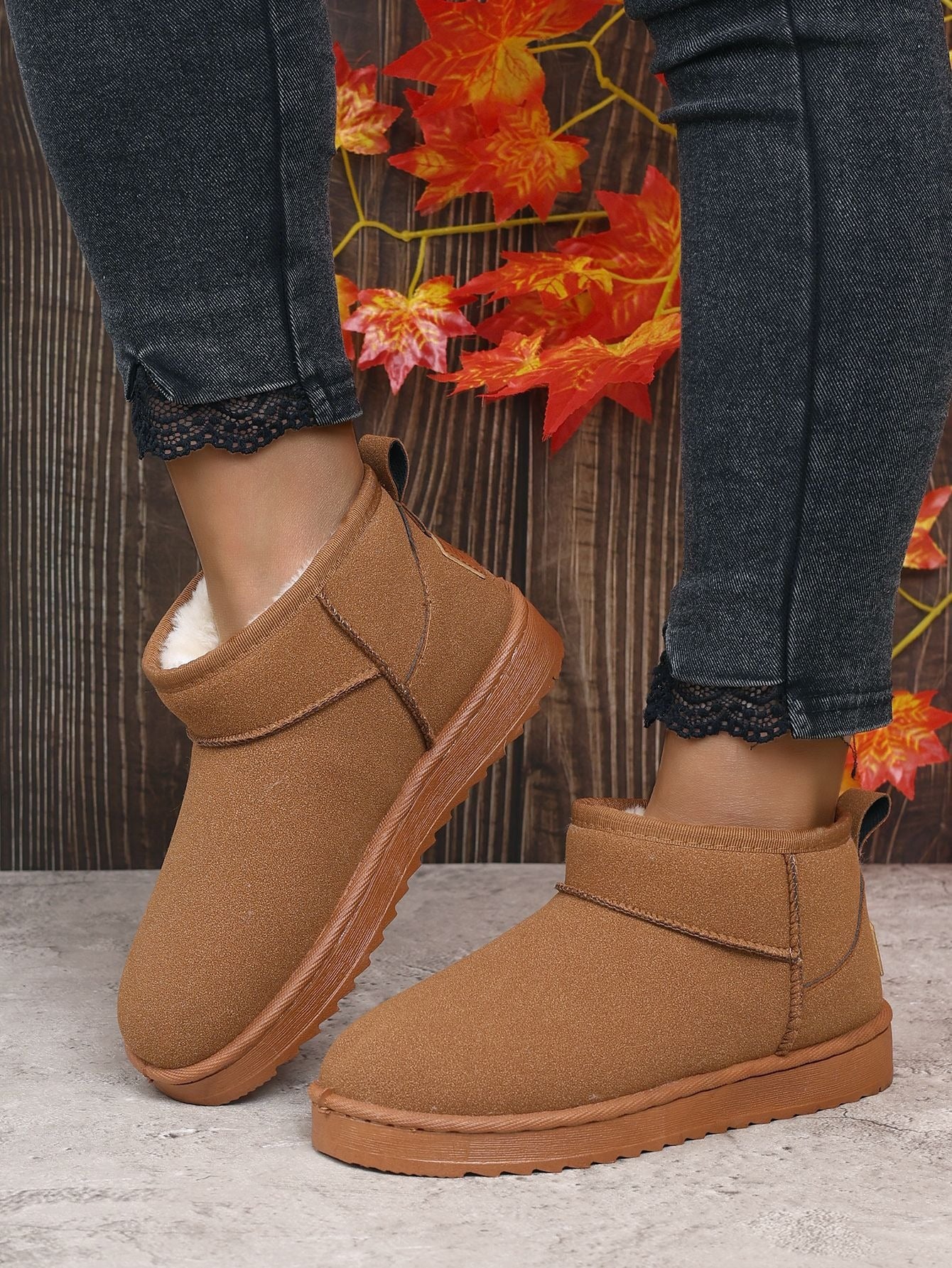 Women's Ultra Mini Platform Boots with Fur Lining – Black Ankle Booties for Winter Comfort